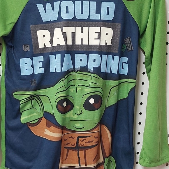 Boys starwars YODA PJ.  Size 8 - Picture 3 of 16